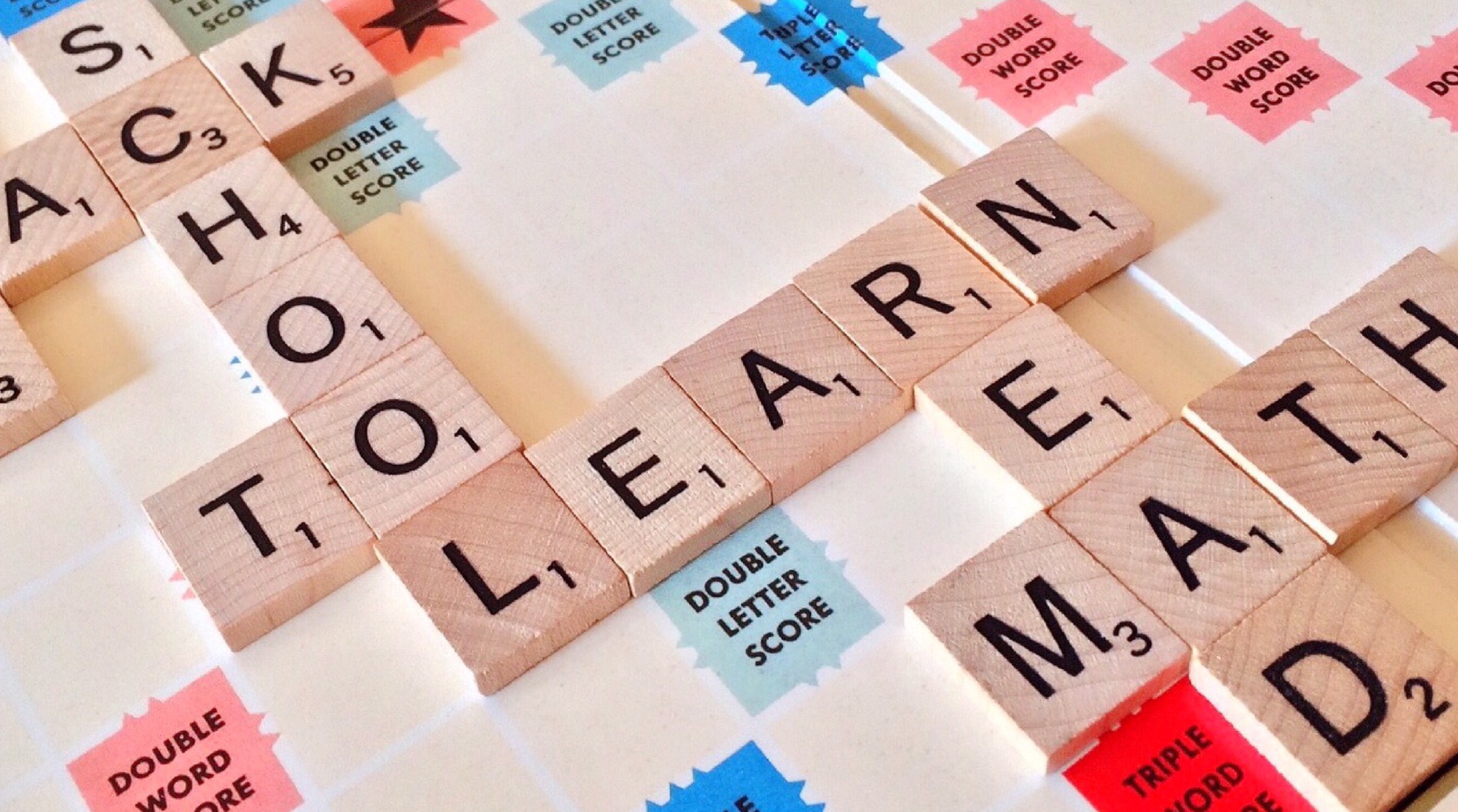 Cours d'anglais. Méthode pour apprendre facilement le vocabulaire, les expressions pratiques et la bonne prononciation pour parler en anglais.