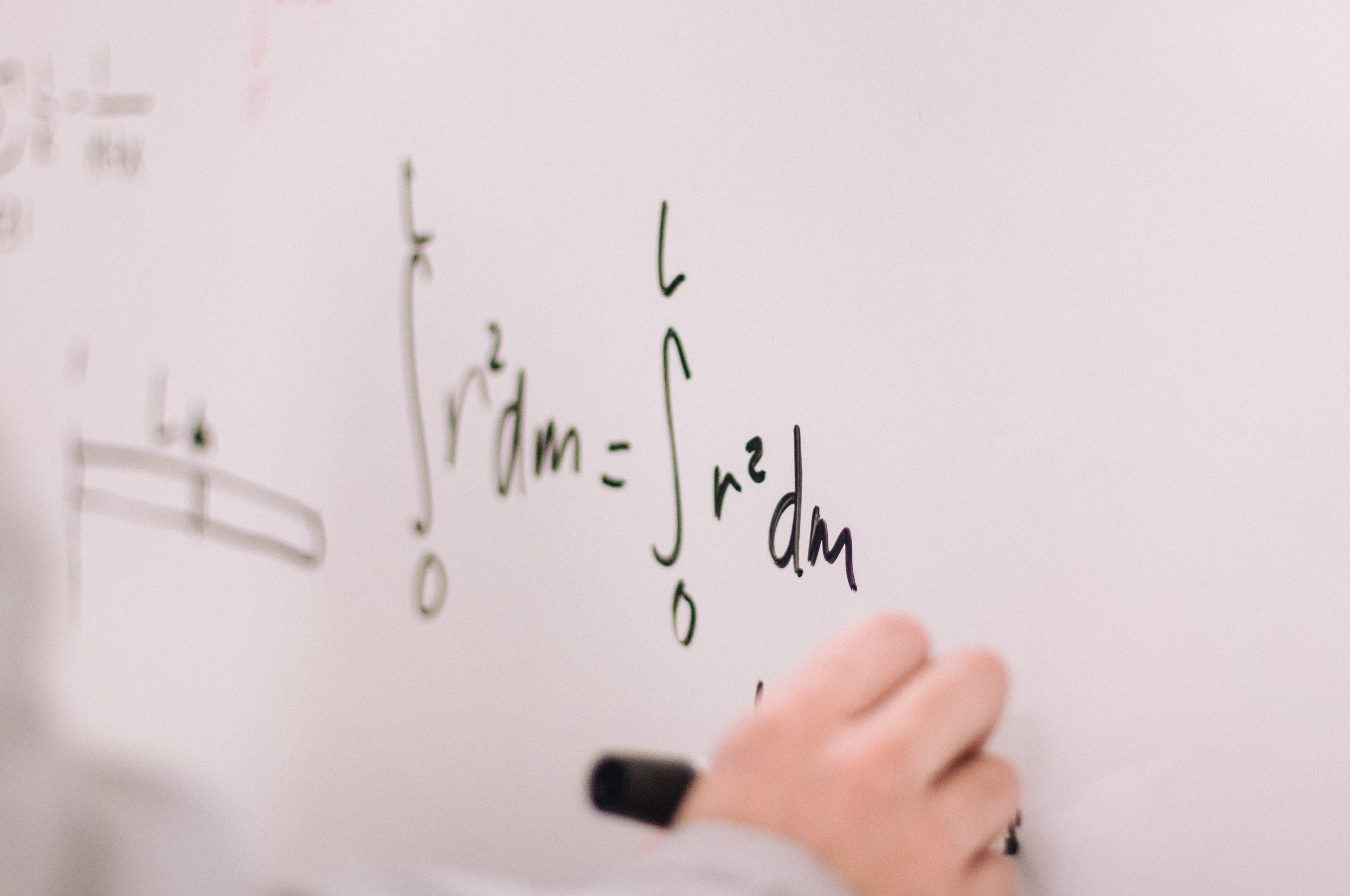 Calcul d'intégral : Résumé de cours et méthodes pour les classes prépa et post-bac